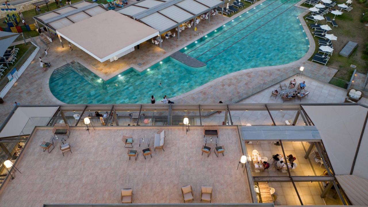 Kiani Family Resort