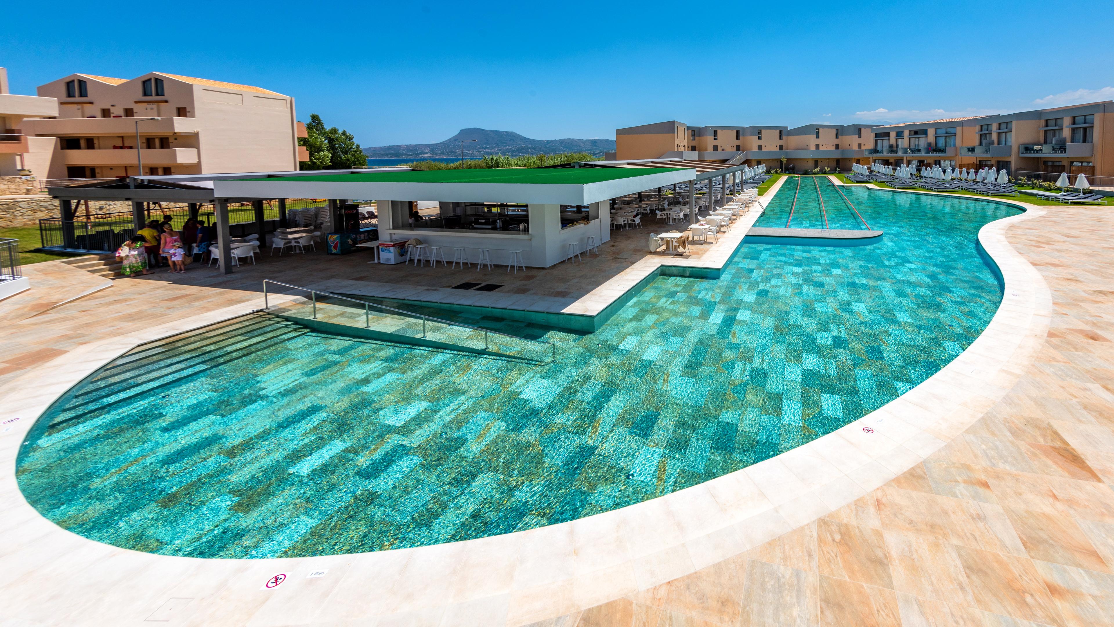 Kiani Family Resort 5*
