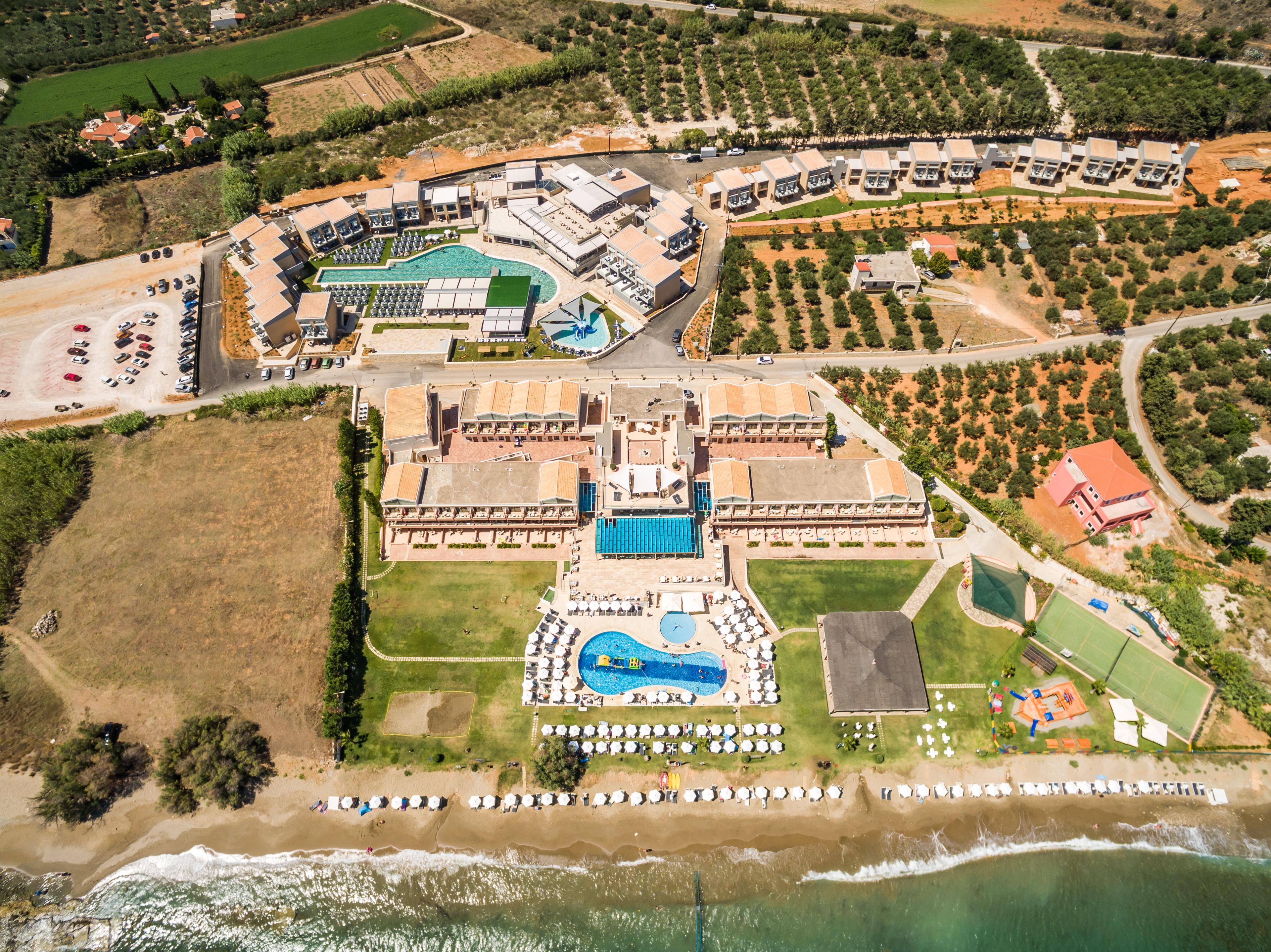 Kiani Family Resort